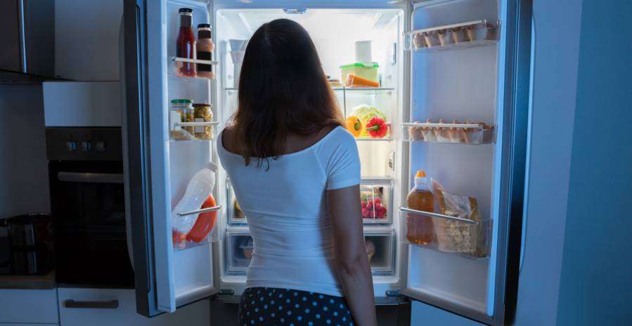 Az éjszakai falásroham - nem csak a hízás miatt probléma