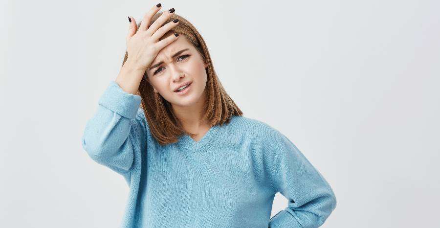 Mikor kell komolyabb betegségre gondolni fejfájás esetén?