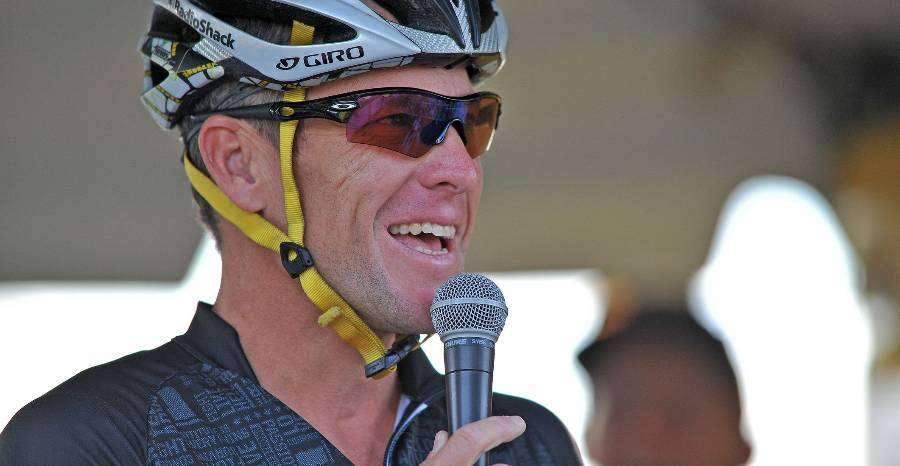 Lance Armstrong - Halálos diagnózis után dobogó